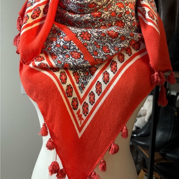 Michael Kors Red and White Floral Geometric Scarf with Ref Tassels on Corners - Picture 2 of 10
